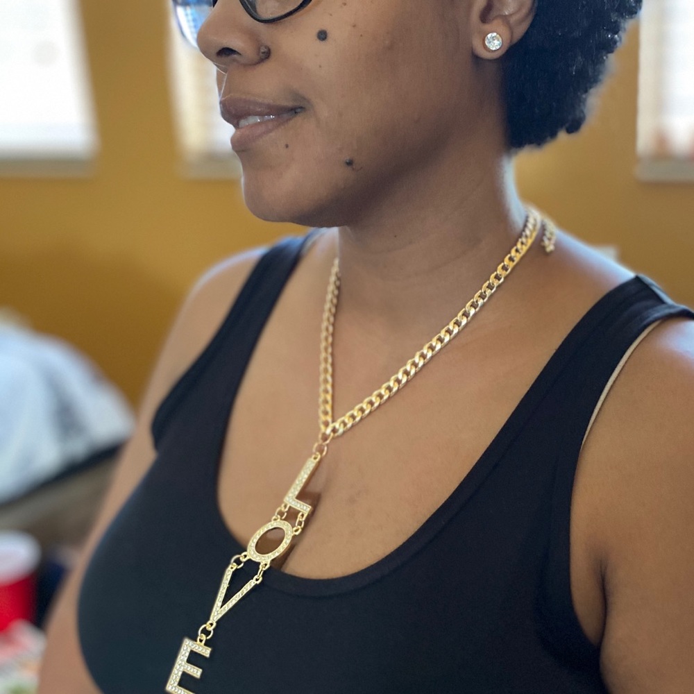 LOVE Rhinestone Gold Chain Set - Picture 2 of 4